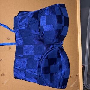 SHEIN Blue Textured Geometric Crop Top